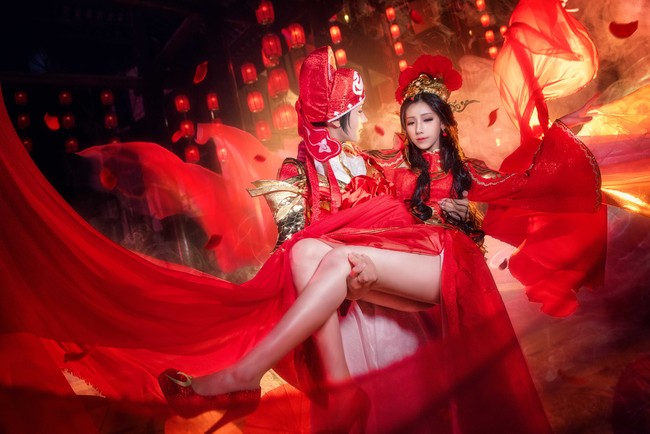 男生长得太好看被疑整形，小时候照片能看出